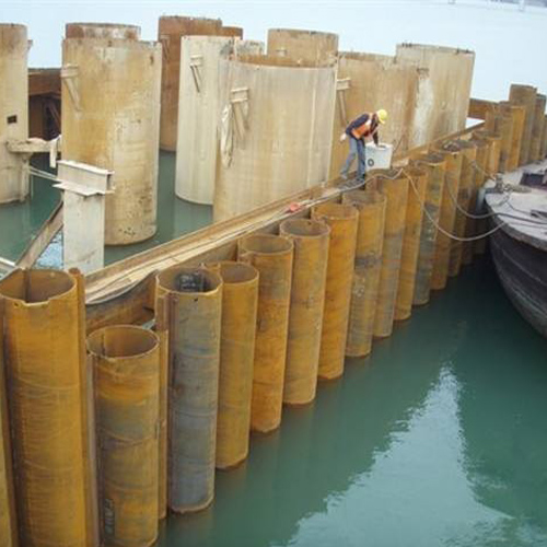 吉林市钢护筒现场安装